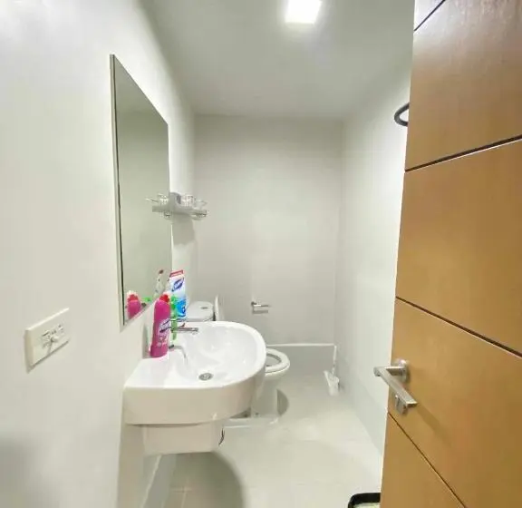 ダブルベッドのスタンダードスタジオ, Studio Condo Near Ayala, Cebu East Gate