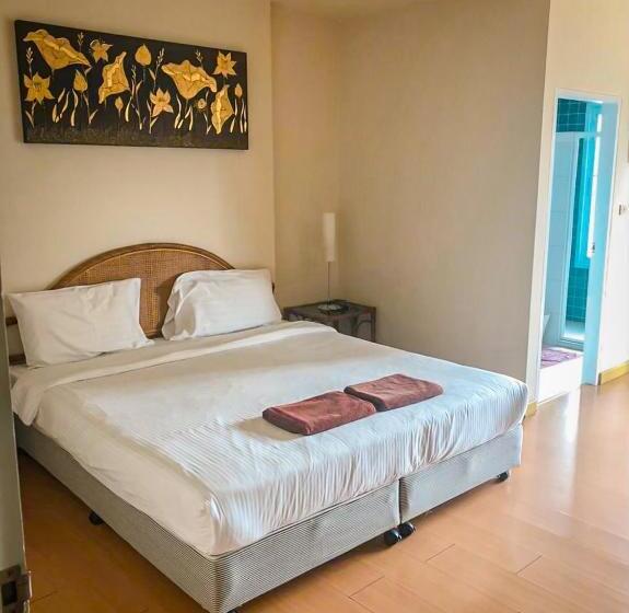 Апартаменты 1 Спальня с Видом, คอนโดบ้านทะเลสำราญ