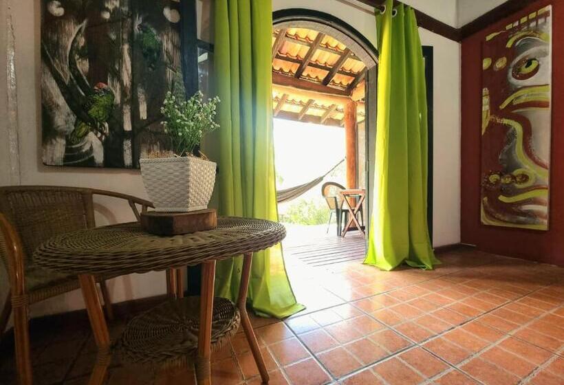 标准三人间, Cabanas Espada De São Jorge