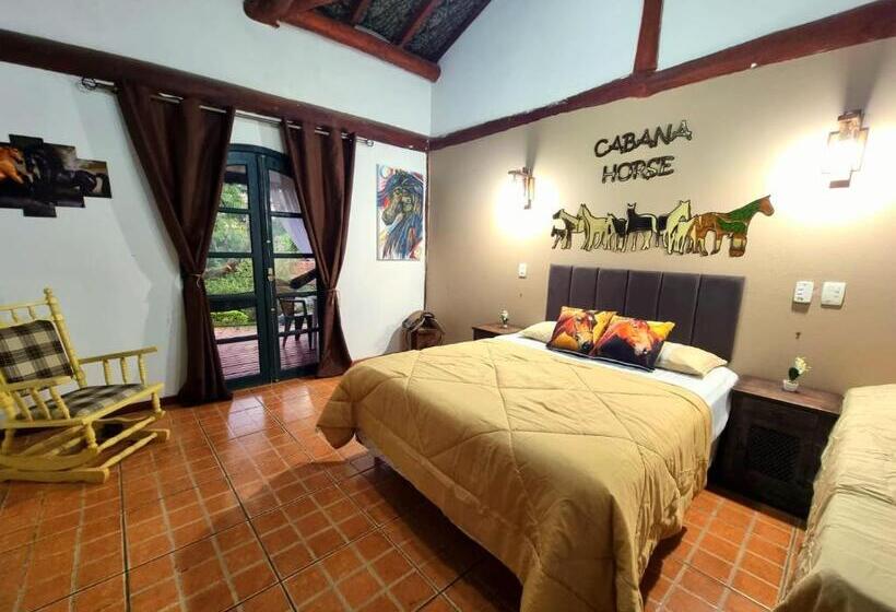 舒适三人间, Cabanas Espada De São Jorge