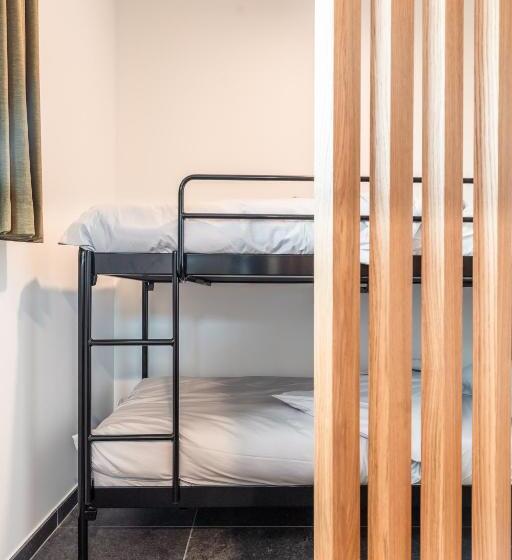 בית, חדר שינה 1, B&b Oplombike