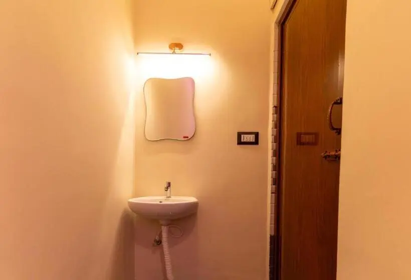 デラックスルーム, Auro Beach Resort