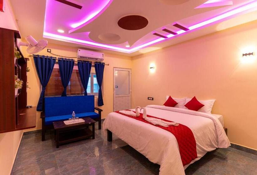 סוויטה אקזקיוטיב, Auro Beach Resort