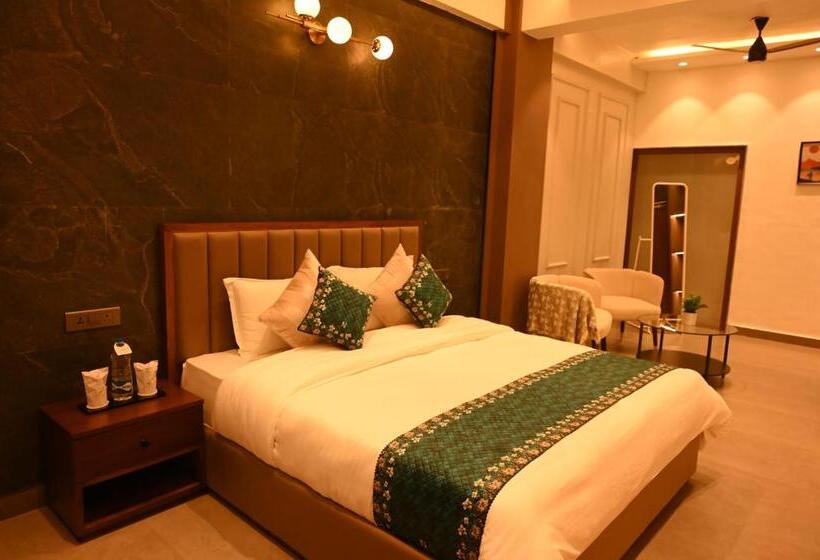 جناح ديلوكس, Noah Villa