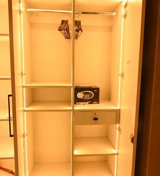 جناح ديلوكس, Noah Villa