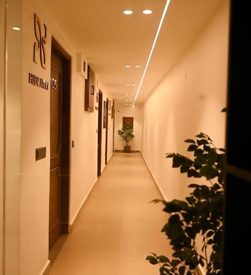 جناح إدارى, Noah Villa