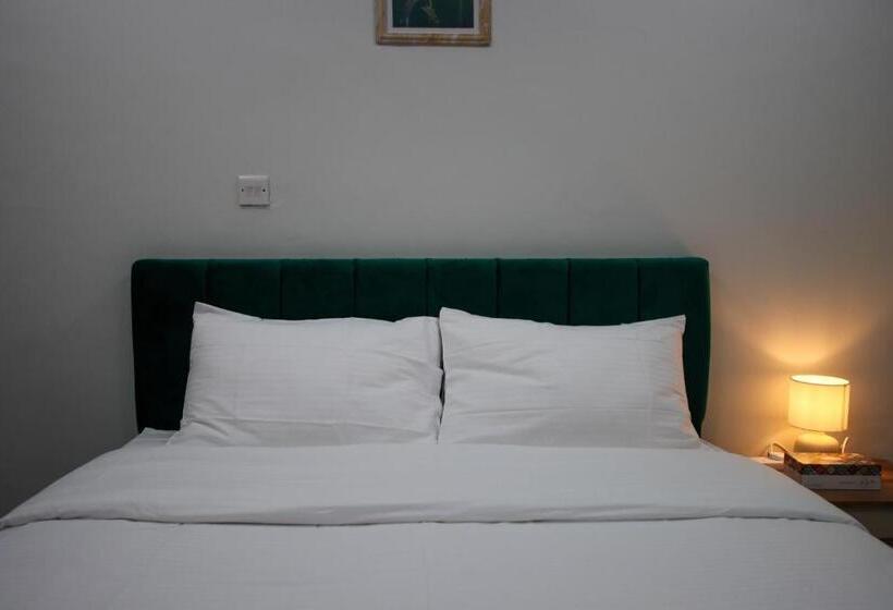 آپارتمان دلوکس 3 خوابه, Star Night Apartments