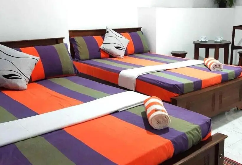 Habitació Estàndard, Lilly Rooms
