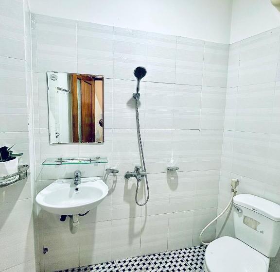 اتاق لوکس خانوادگی, Mega View Homestay Huế