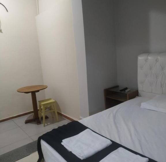 低层单卧公寓, Ubá Flat 101