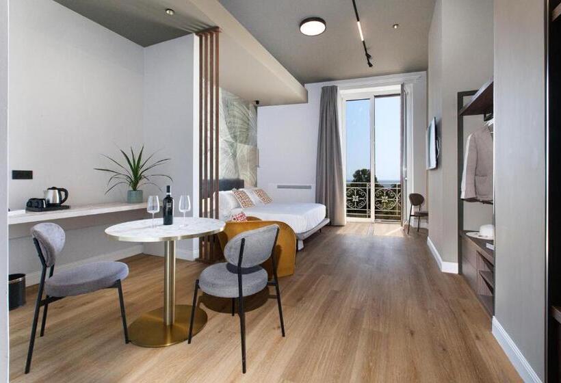 חדר דלוקס נוף לים, Vesuvius Palace Apart