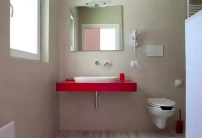 اتاق لوکس, B&b Pentagramma