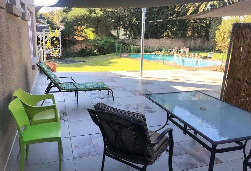 سوییت لوکس, 49oncherry