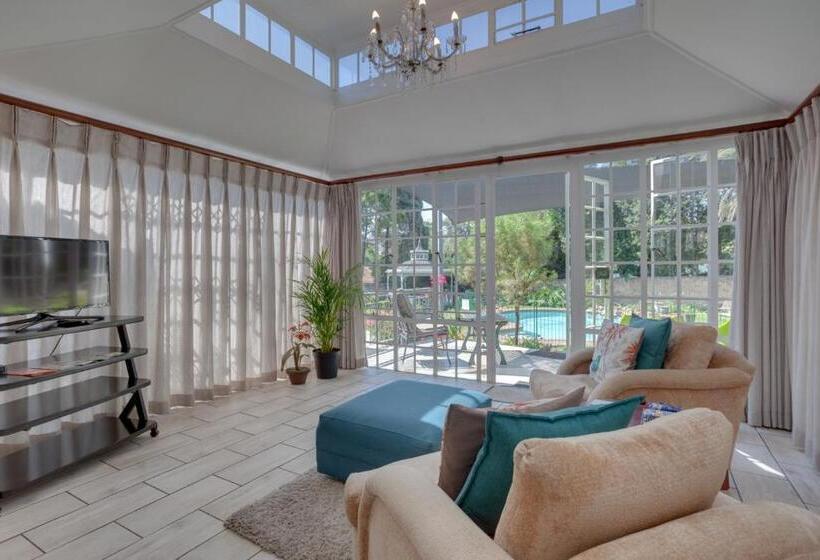 سوئیت با تخت بزرگ, 49oncherry