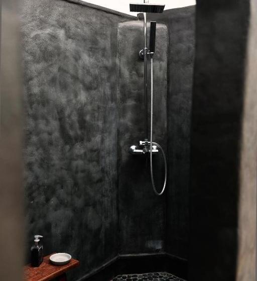 豪华房间, Apres La Sieste