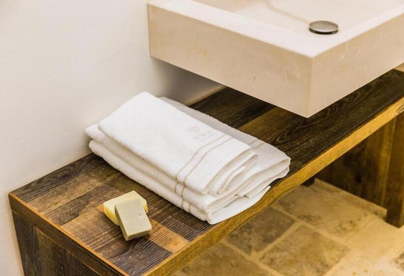 חדר סופריור, Borgo Canonica