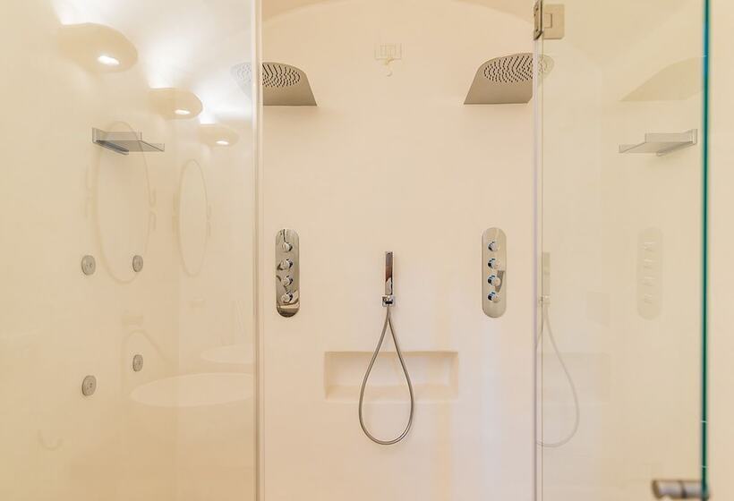 סוויטה, Borgo Canonica