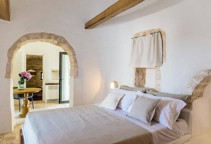 סוויטה, Borgo Canonica