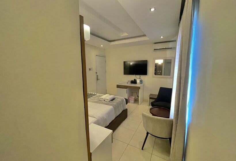 اتاق لوکس, Box Residence