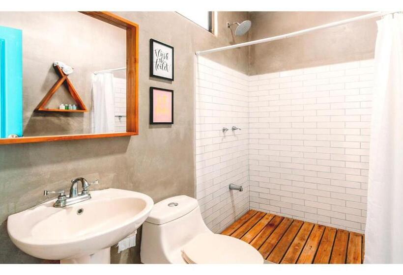 غرفة ديلوكس, Selina La Fortuna