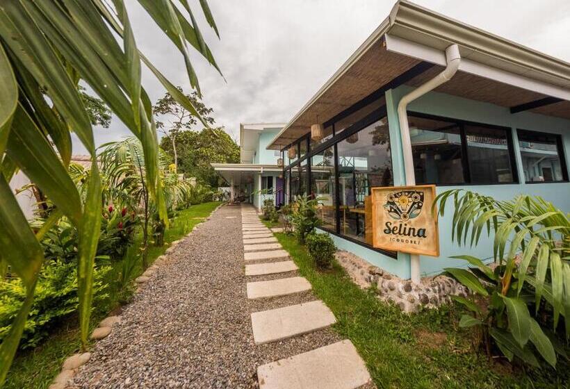 غرفة ديلوكس, Selina La Fortuna