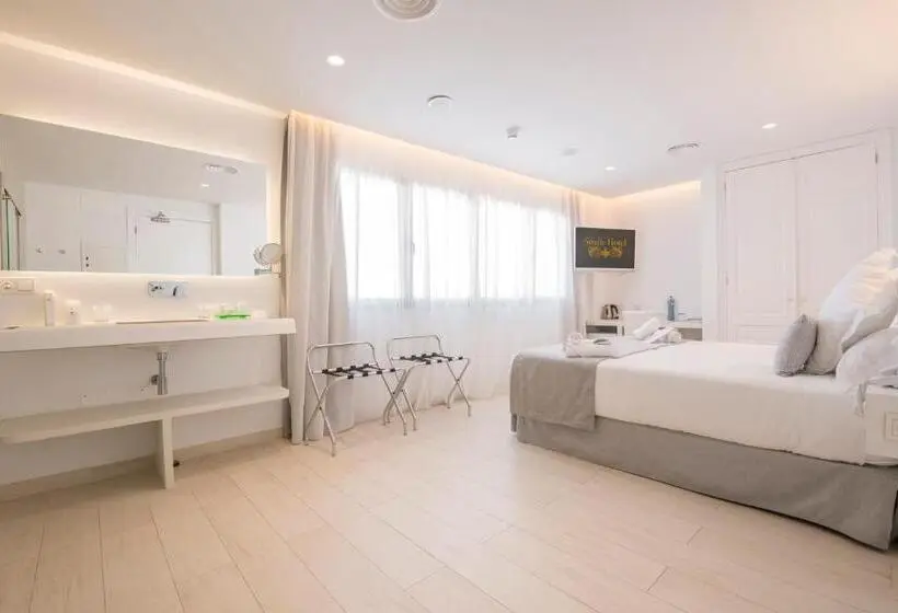 スーペリアールーム, Sindic Hotel Adults Only