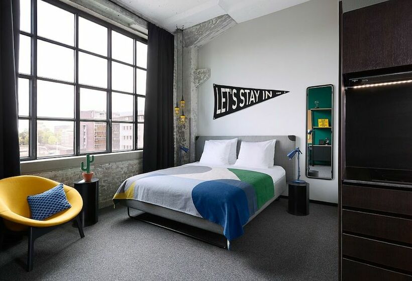 デラックスルーム, The Social Hub Maastricht