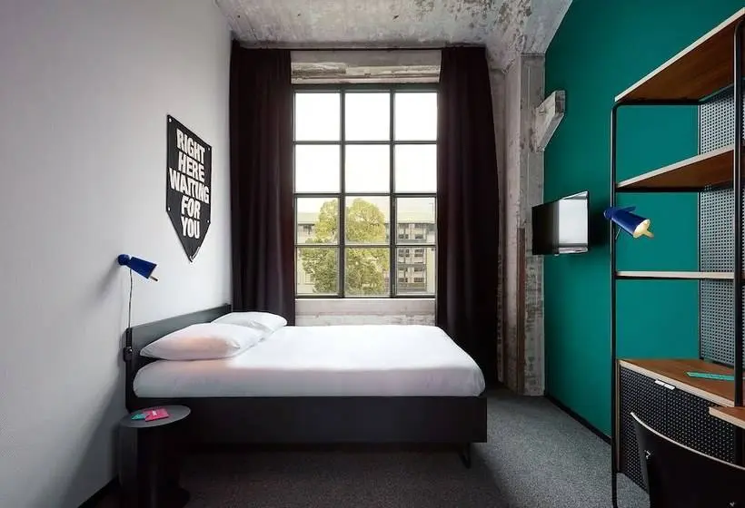 デラックスルーム, The Social Hub Maastricht