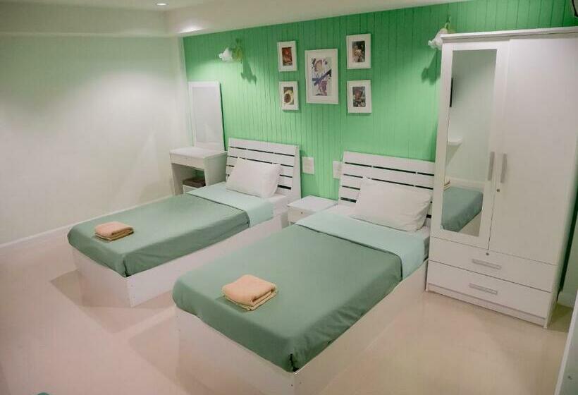 חדר סטנדרט, Uj Apartment