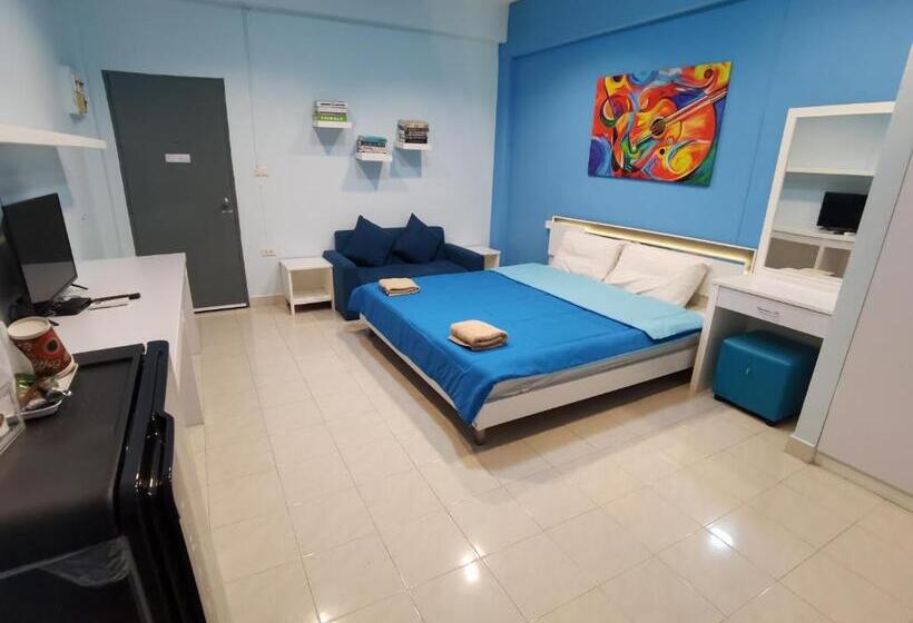 חדר סטנדרט, Uj Apartment