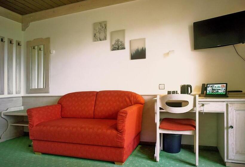 标准间带阳台, Bergseele Seminar  & Retreathotel Schwarzwald