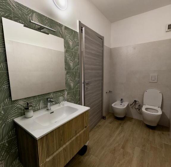 Номер Стандарт с Балконом, Borgo Dei Cervi B&b