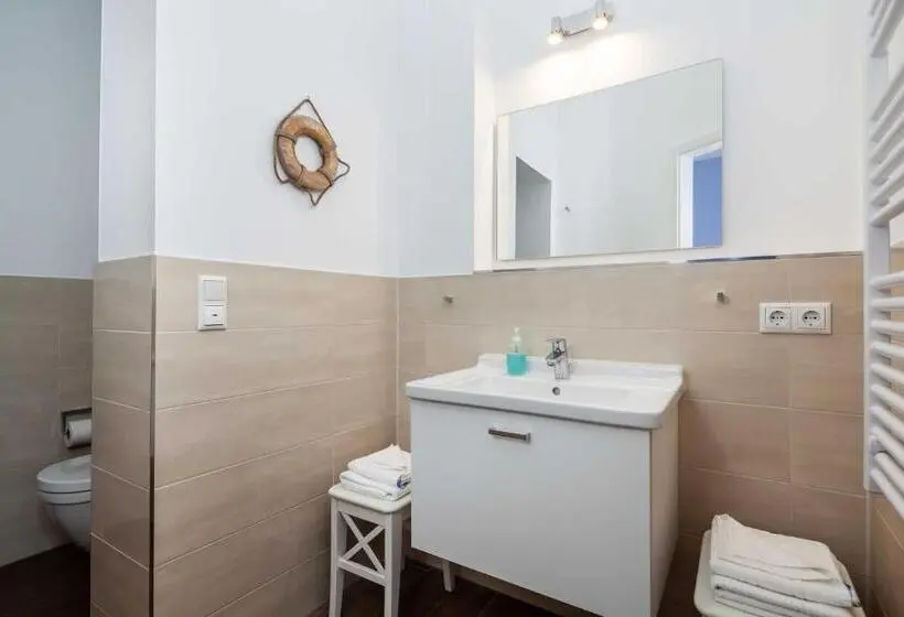 1 Bedroom Apartment Lake View, App Gloria Dei
