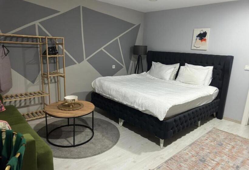 חדר משפחתי דלוקס, Galata Pearl