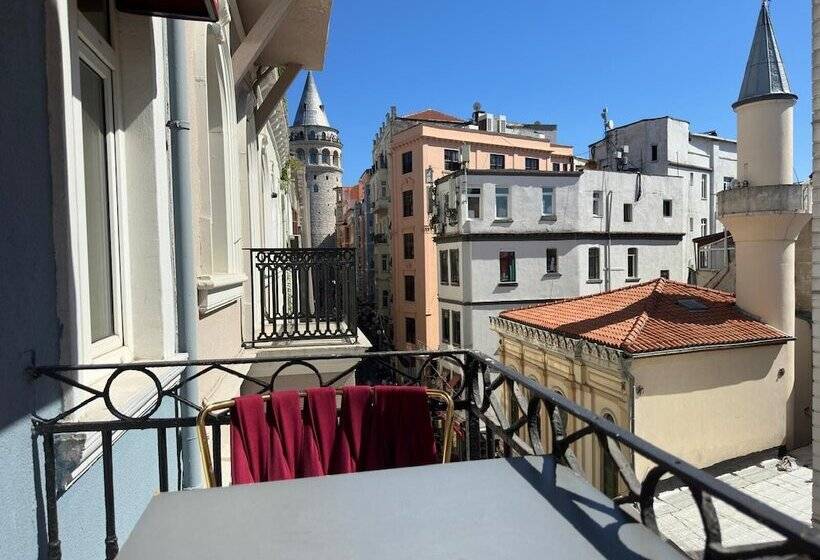 スタンダードルーム, Galata Pearl