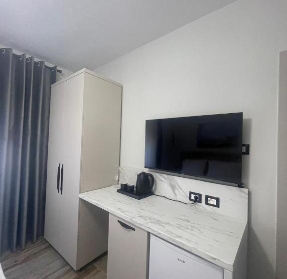 غرفة قياسية, Imperial Suite Vlora