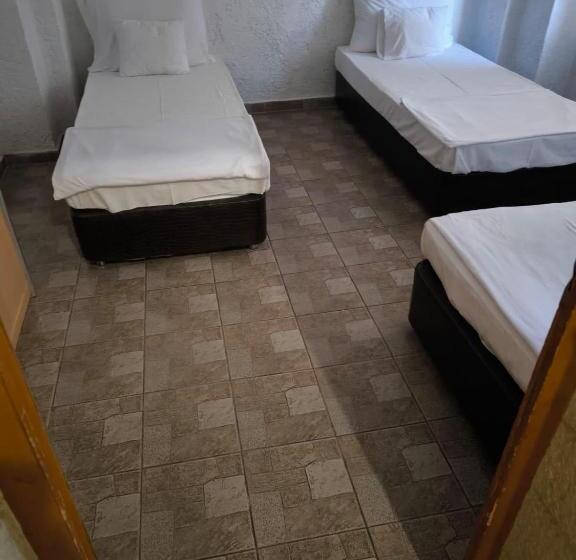 浴室共有ファミリールーム, London Hostel