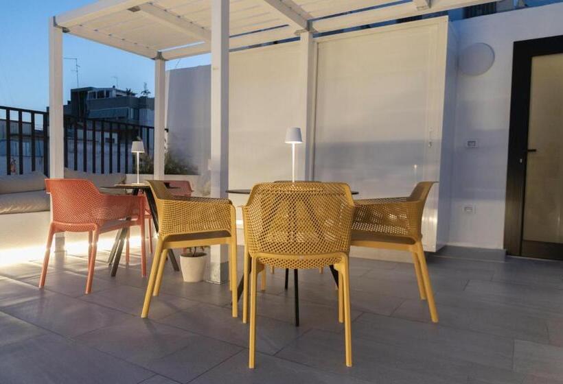 اتاق لوکس خانوادگی, Harmonies Bnb