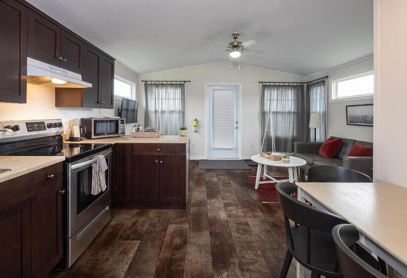 침실 2개 주택, Fossil Farms Oceanside Retreat