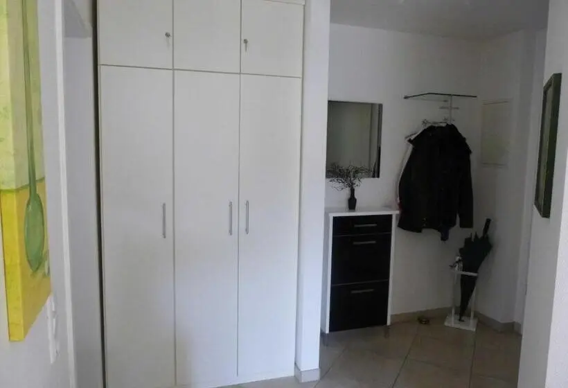Huoneisto 1 Makuuhuone Terassi, Residenz Strandkrone 02