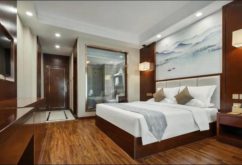 수피리어 룸, Rose Garden International