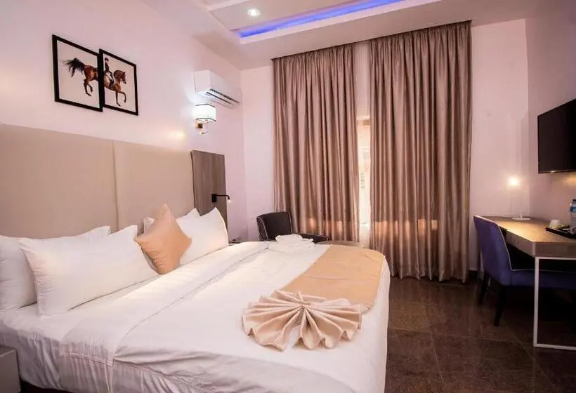 اتاق لوکس, Marchforte Courtyard Hotel & Suites