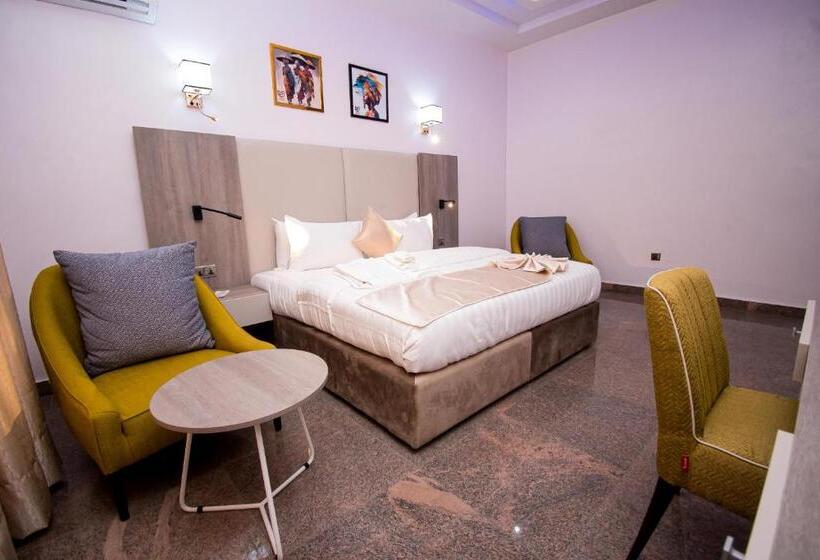 اتاق خانوادگی, Marchforte Courtyard Hotel & Suites