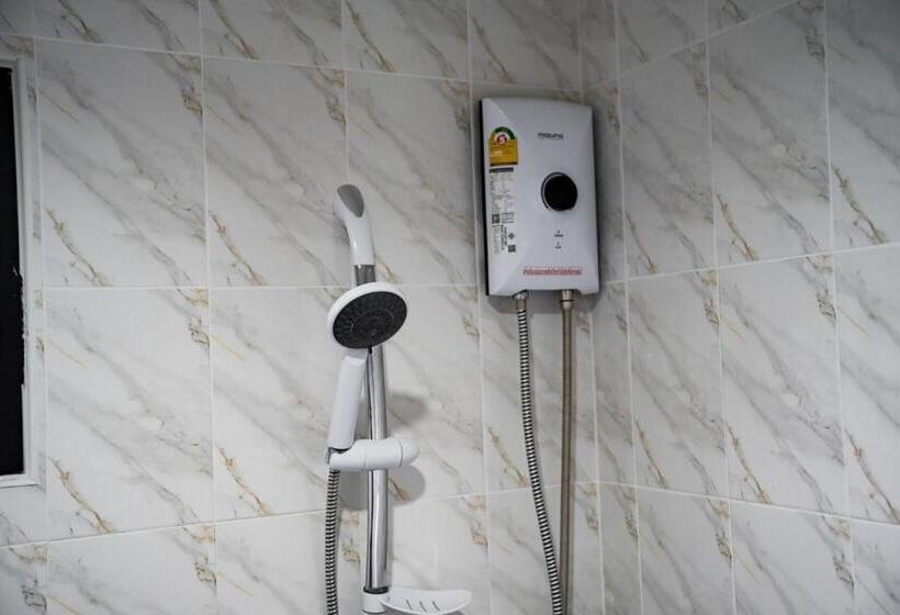 Quarto standard, Meena Resort มีนารีสอร์ท