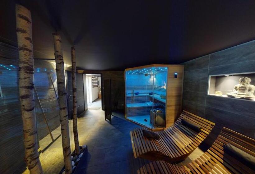 חדר משפחתי, Cabane Indiana   Spa Du Souffle Du Saule