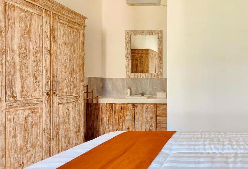 חדר סטנדרט עם מיטת קינג, Canggu 5 Min To The Beach Peaceful Escape