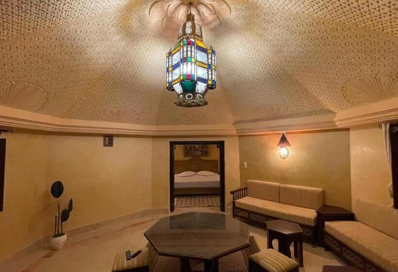 غرفة قياسية رباعية, Menzel Yahia