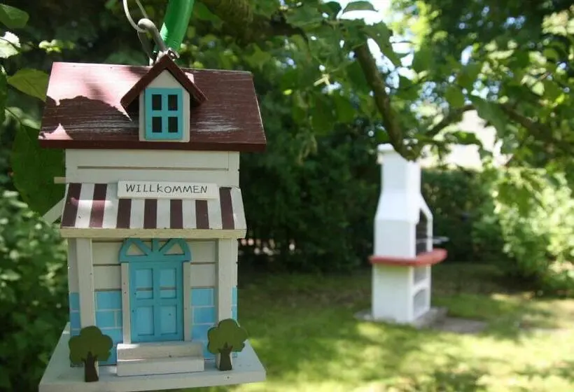 ２ベッドルームハウス, Reetdach Ferienhaus Nahe Ostseebad Kühlungsborn