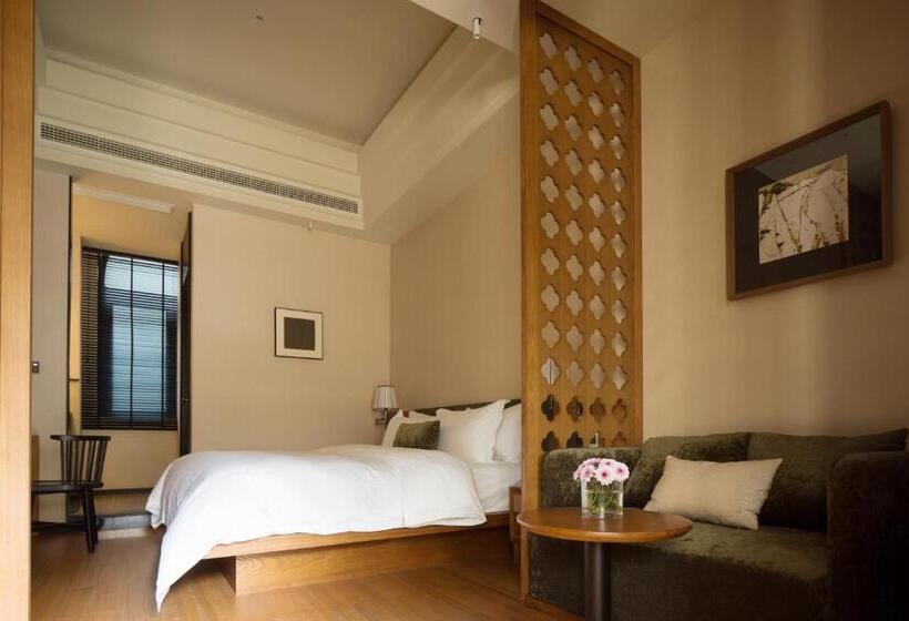 اتاق استاندارد با تخت بزرگ, Vintage Attic Hotel Of Chongqing
