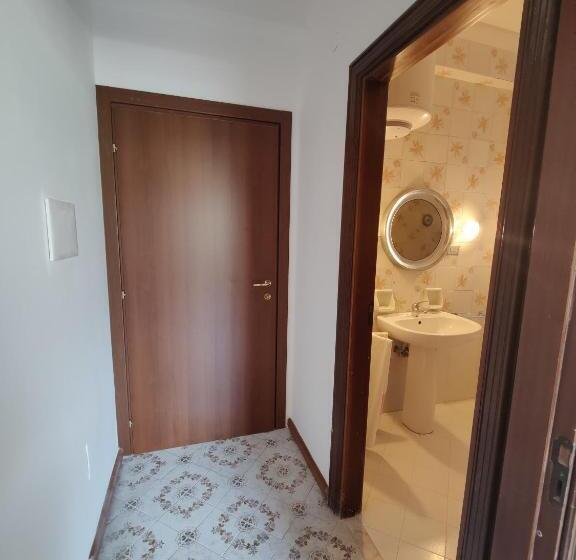 Номер Стандарт с Балконом, Villa Varano